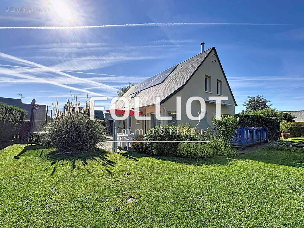 Maison à SAINT-PLANCHERS
