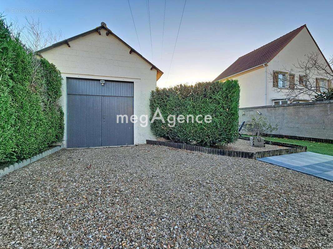 Maison à PORCHEVILLE