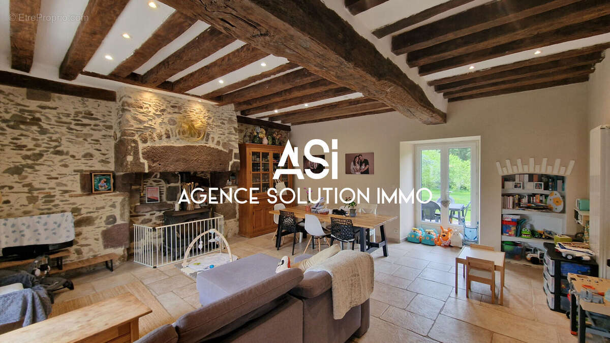 Maison à SAINT-PAUL-LE-GAULTIER