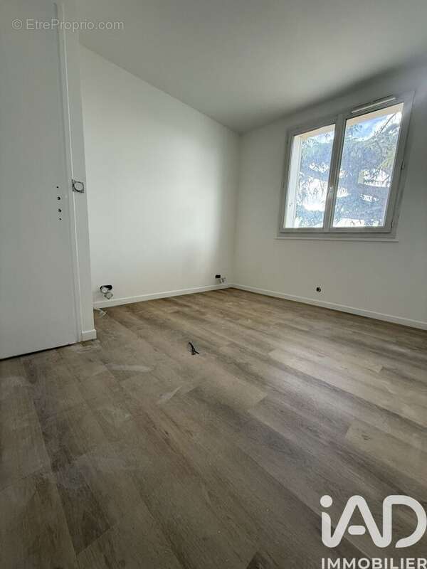 Photo 6 - Appartement à HOUILLES