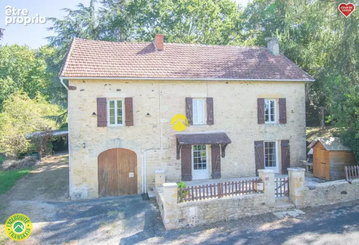 Photo Maison à Le Buisson-De-Cadouin au prix de 194 400€