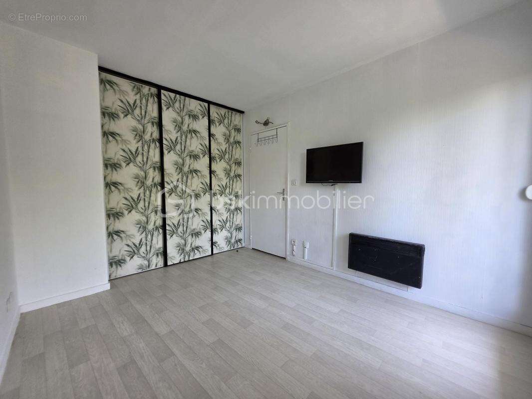 Appartement à DUGNY