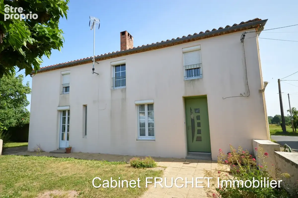Maison à MOUCHAMPS