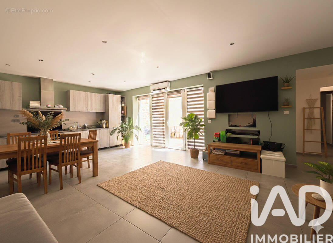 Photo 1 - Appartement à NIMES