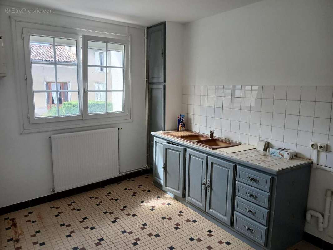 Maison 120 m² à Chevanceaux  - photo 4