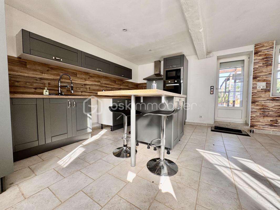 Maison de village de 173 m2 - photo 3
