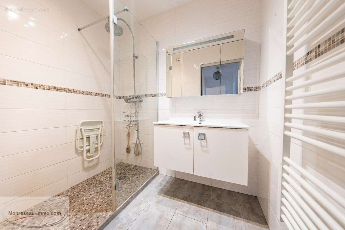 Appartement à LE CANNET