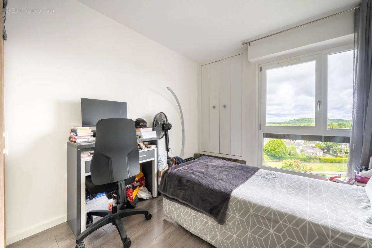 Appartement à ELANCOURT