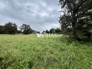 Terrain à BERNAY