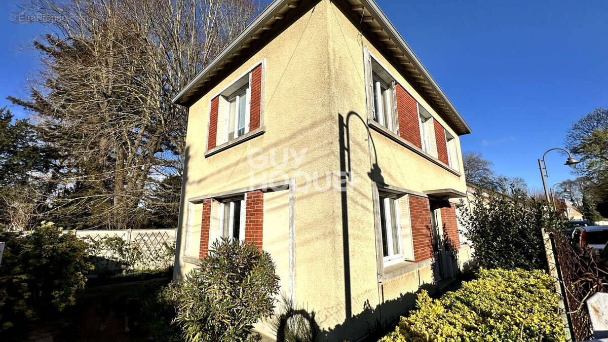 Appartement à FORGES-LES-BAINS
