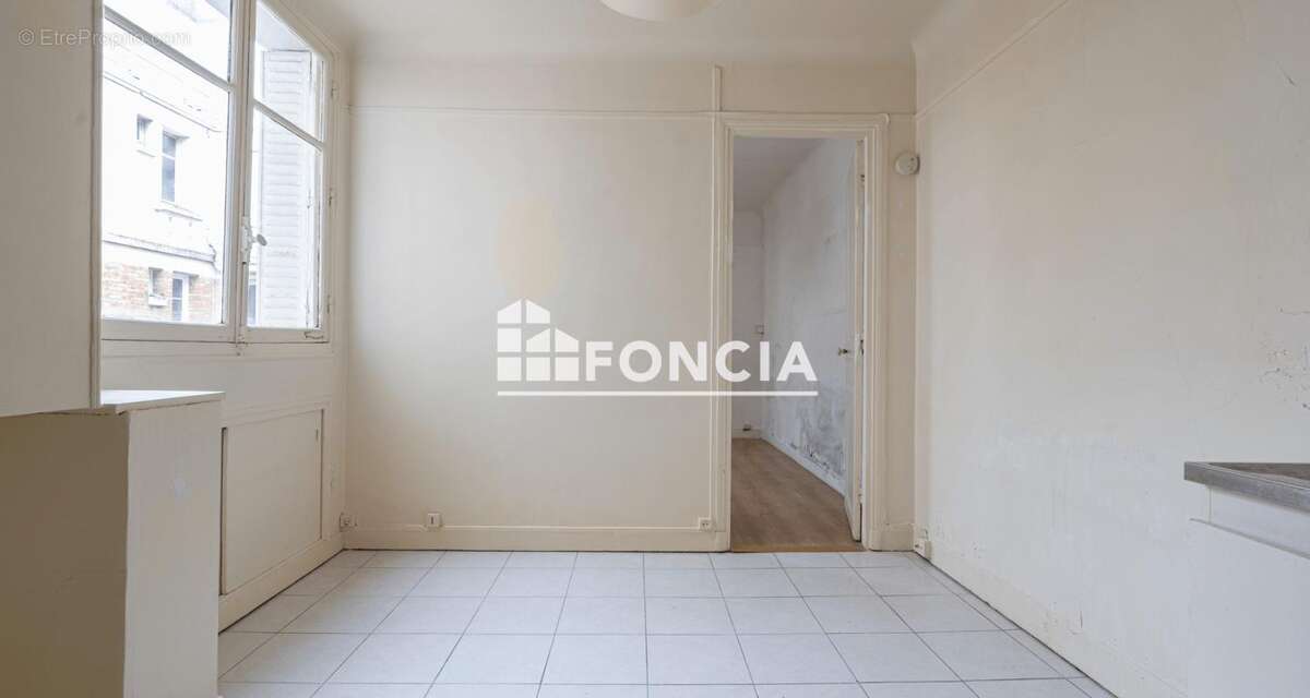 Appartement à PARIS-20E