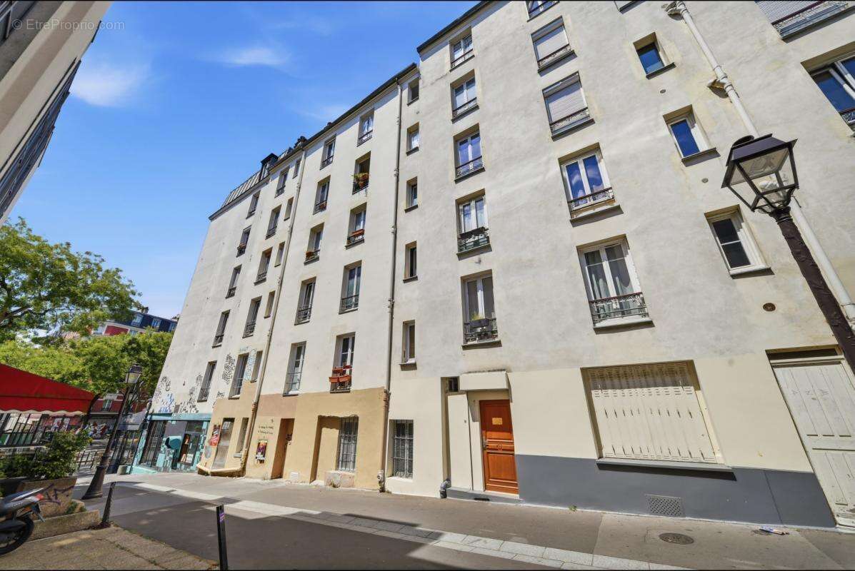 2 pièces avec combles privatifs   Fort potentiel d'agrandiss - photo 8