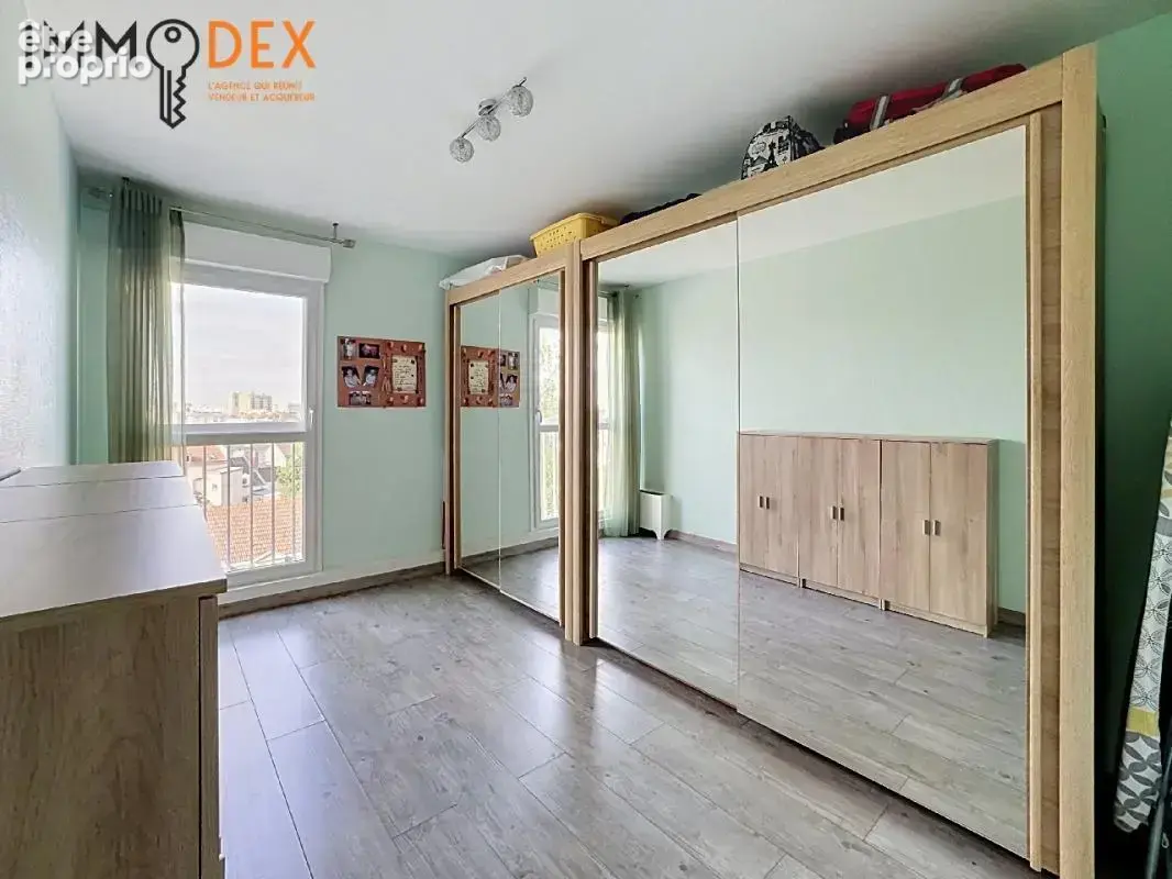 Appartement 5 pièces 106 m² à vendre à Reims (51100) - photo 11
