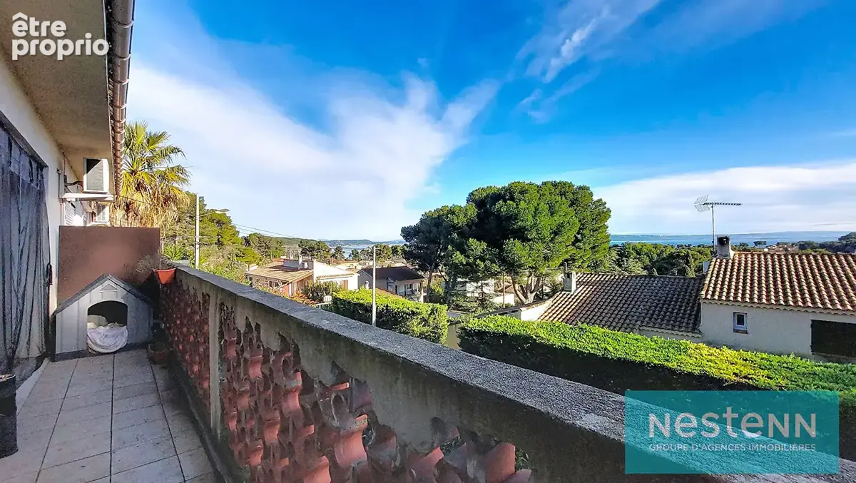 Photo Appartement à Saint-Mitre-Les-Remparts au prix de 698 000€