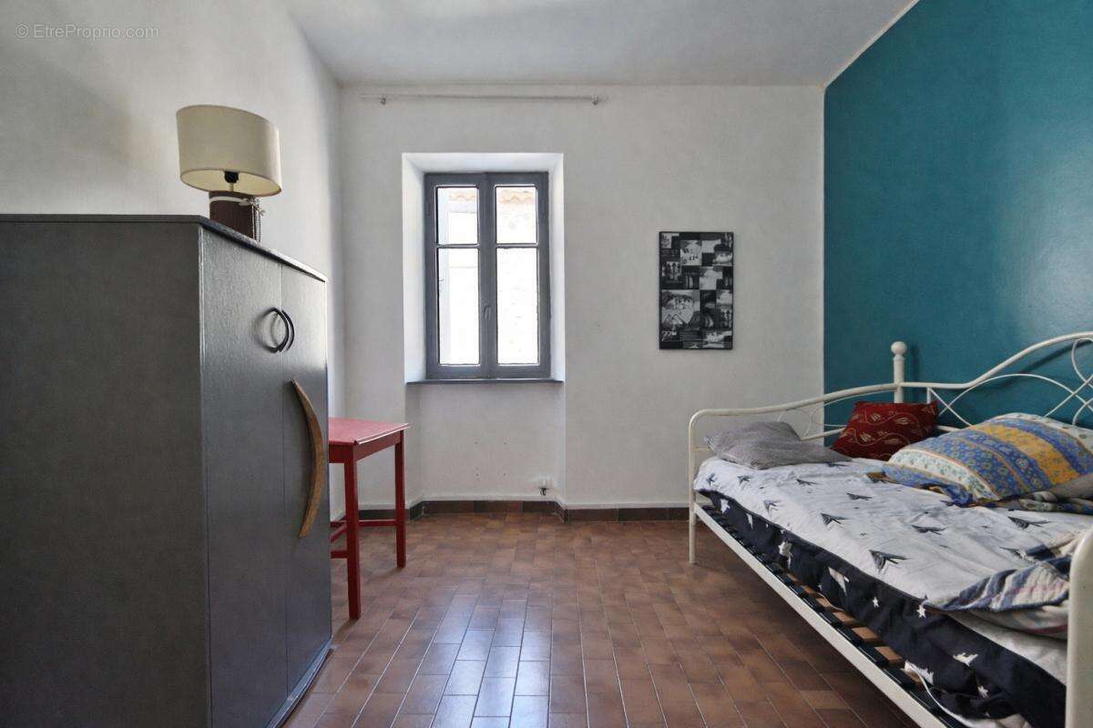Maison Azillanet 7 pièce(s) 150 m2 - photo 7