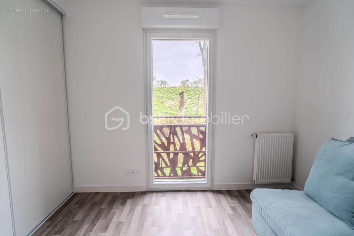 Appartement à LIFFRE