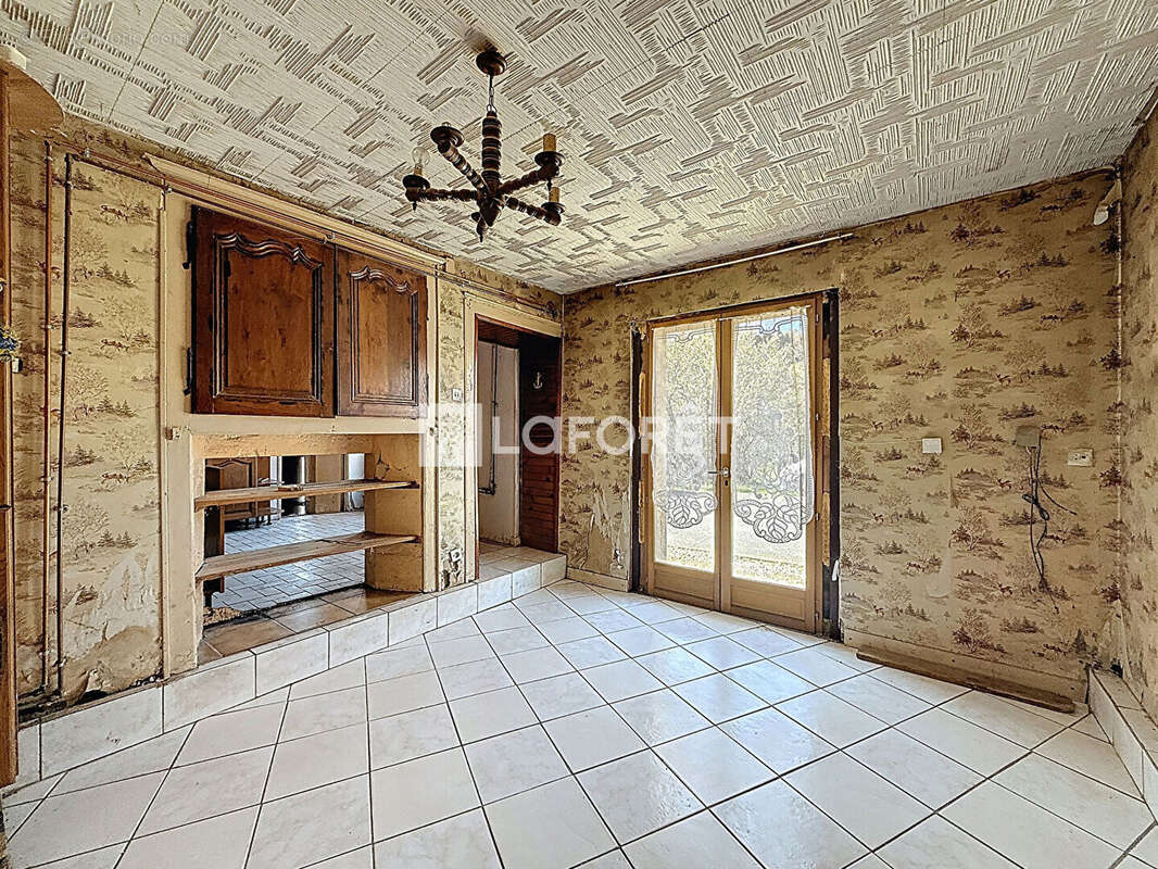 Maison à MIDREVAUX