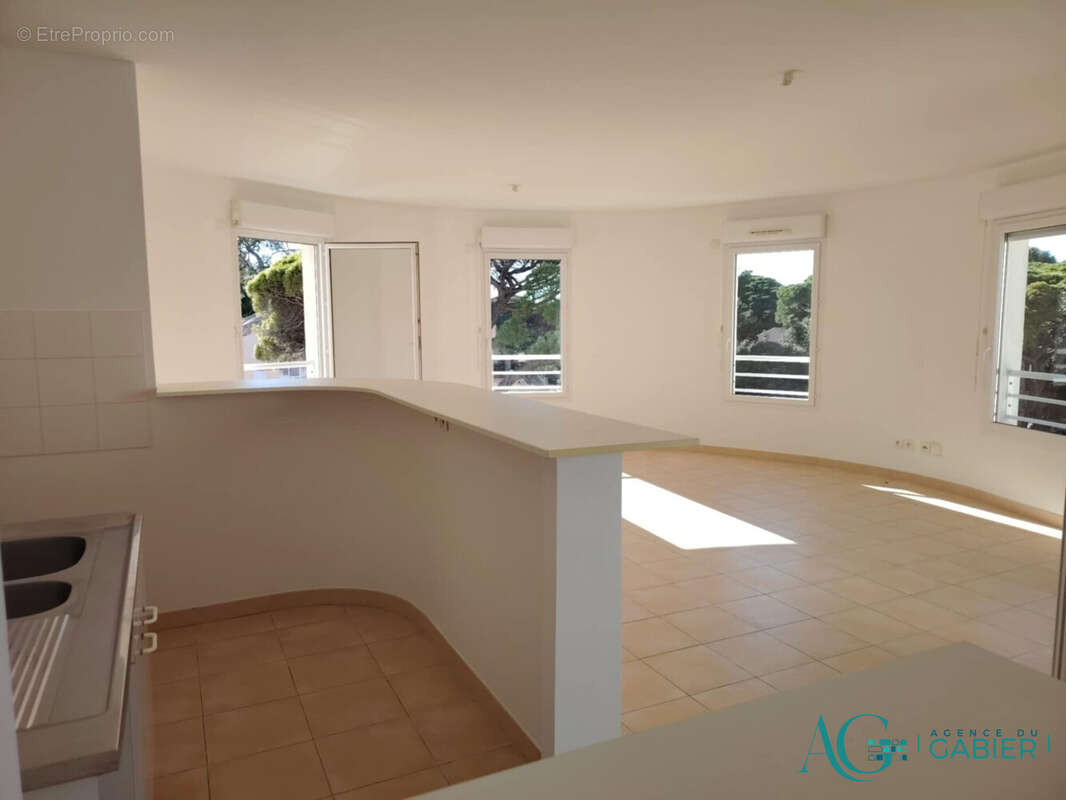 Appartement à HYERES