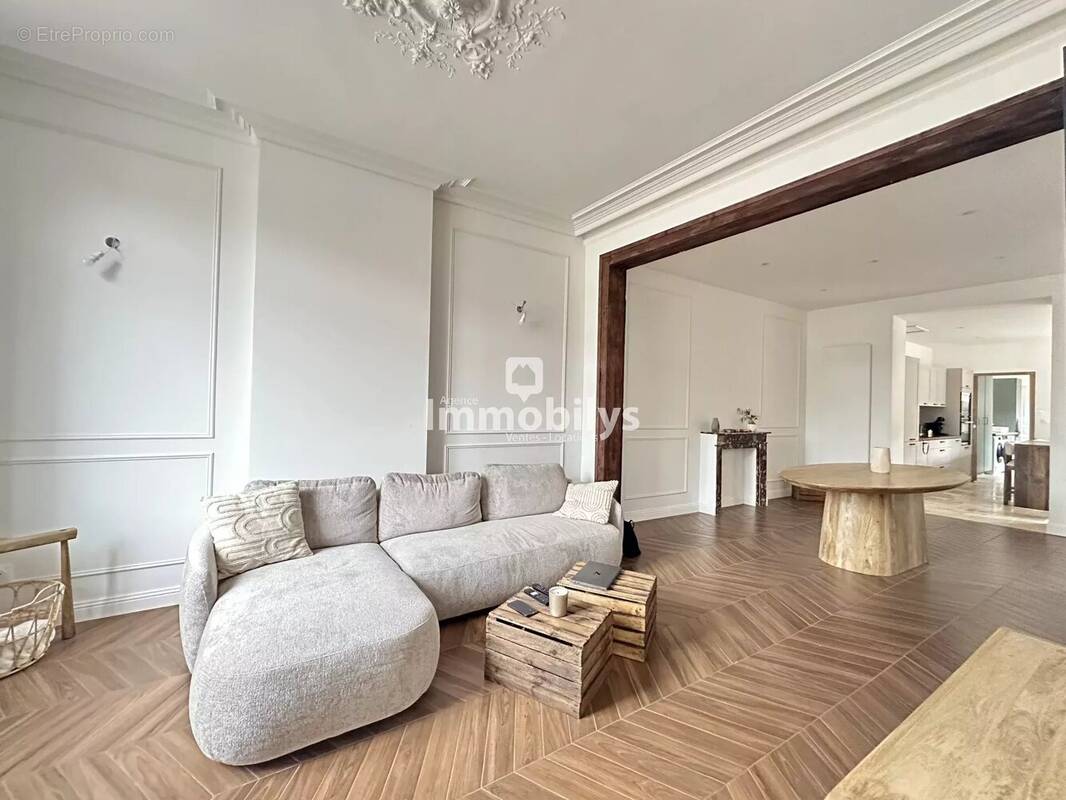 Maison à MONTIGNY-EN-OSTREVENT