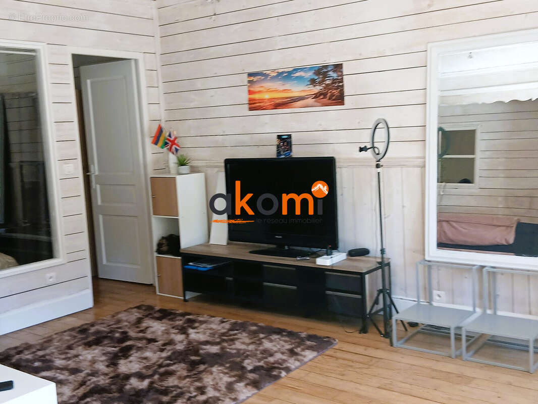 Appartement à SERRAVAL