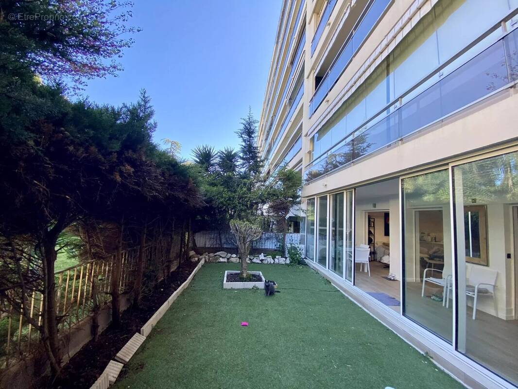 Appartement à CANNES