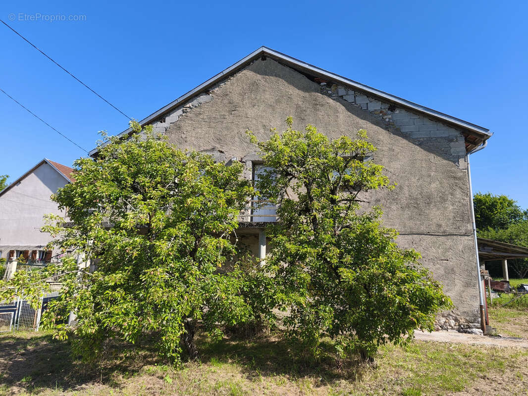 maison avec terrain et garage - photo 17