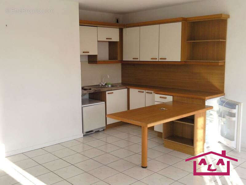 Appartement 30 m² à Saint-Martin-D'heres  - photo 2