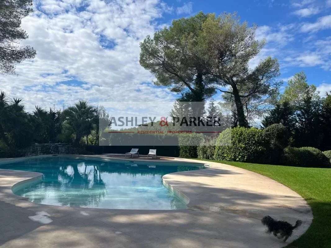 Maison à MOUANS-SARTOUX