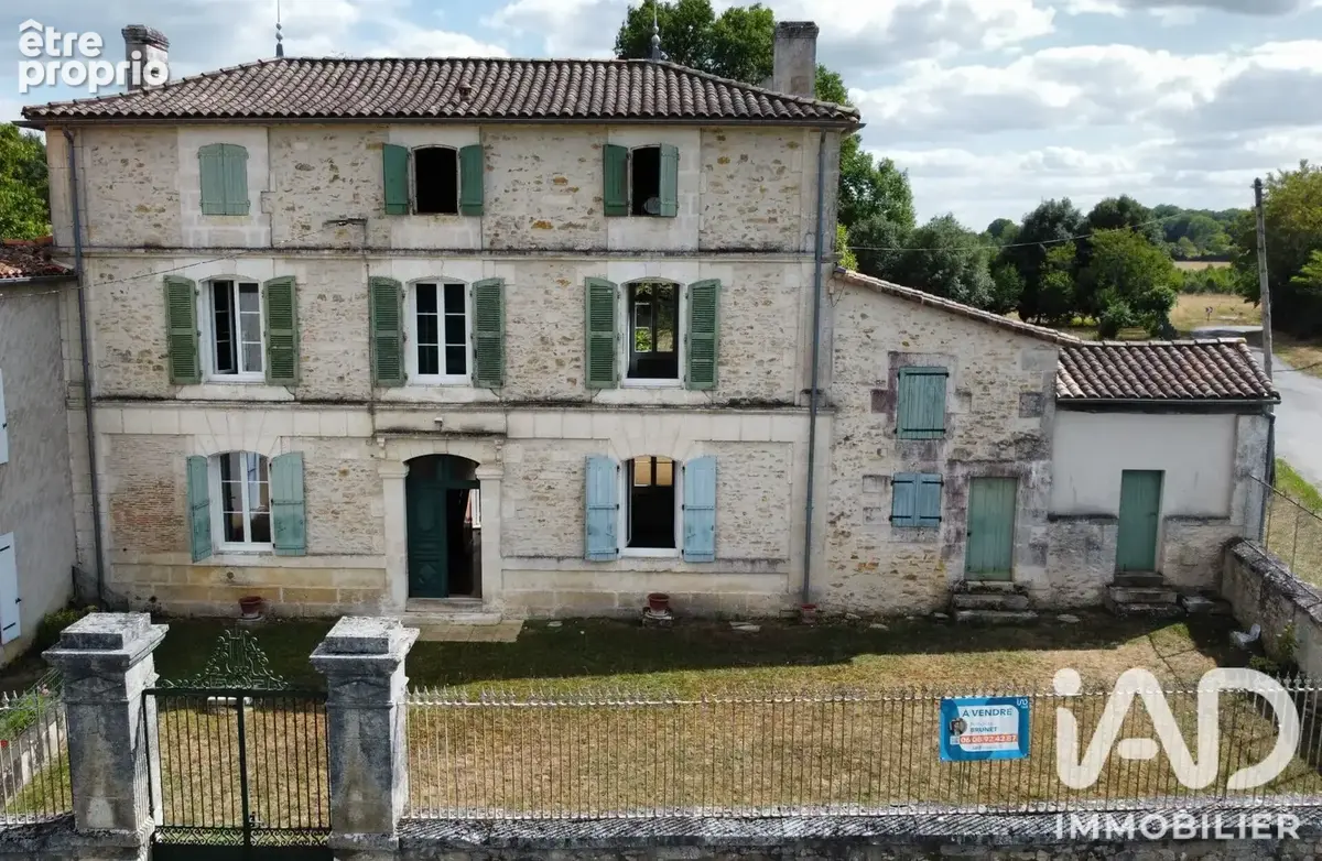 Photo 1 - Maison à FEUILLADE
