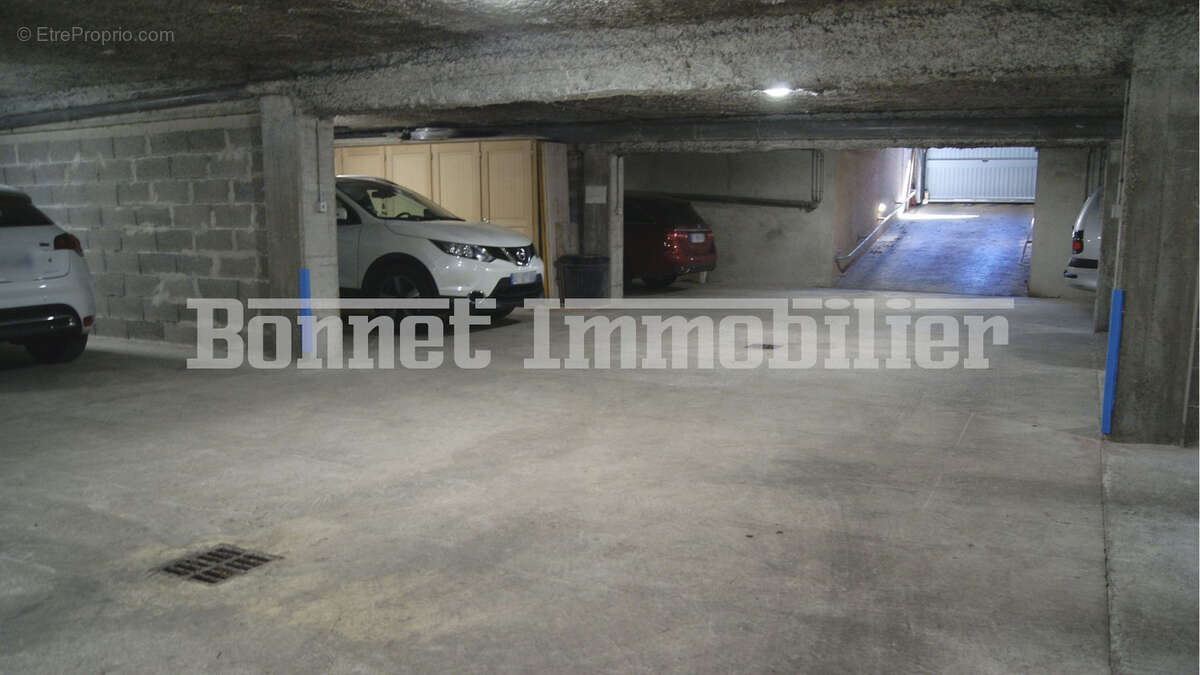 Appartement à NYONS