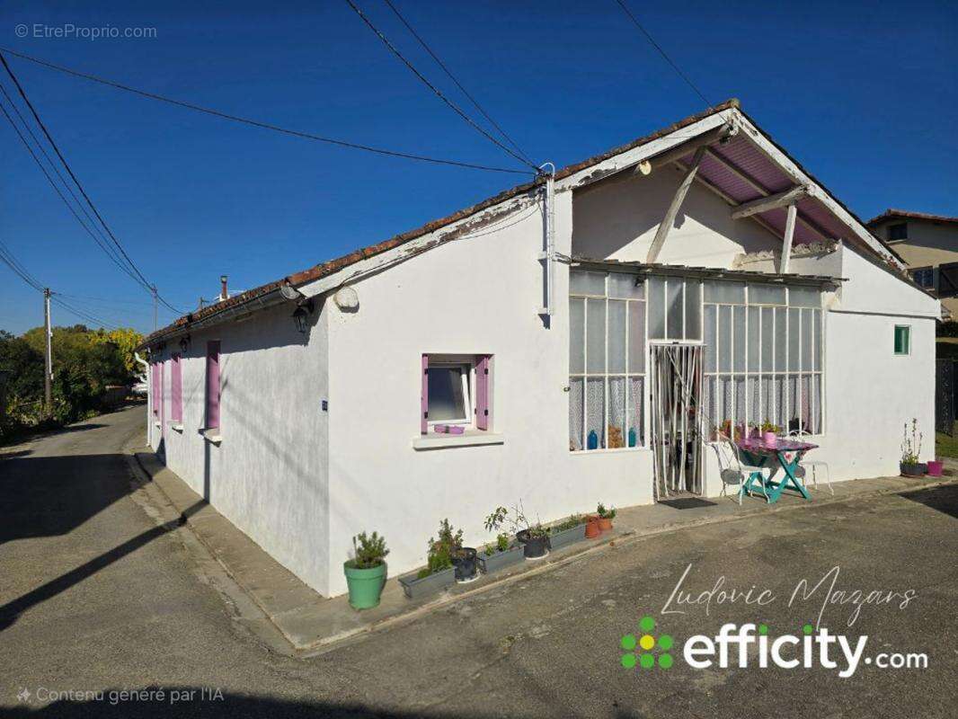 Maison à CASTELSARRASIN