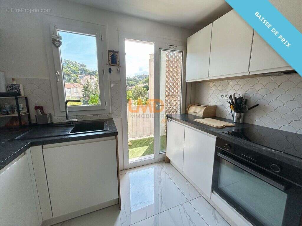 Appartement à MARSEILLE-7E