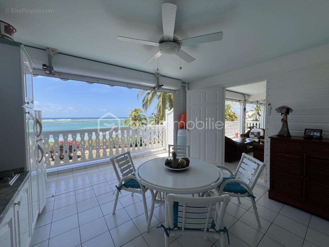 Appartement à SAINT-FRANCOIS