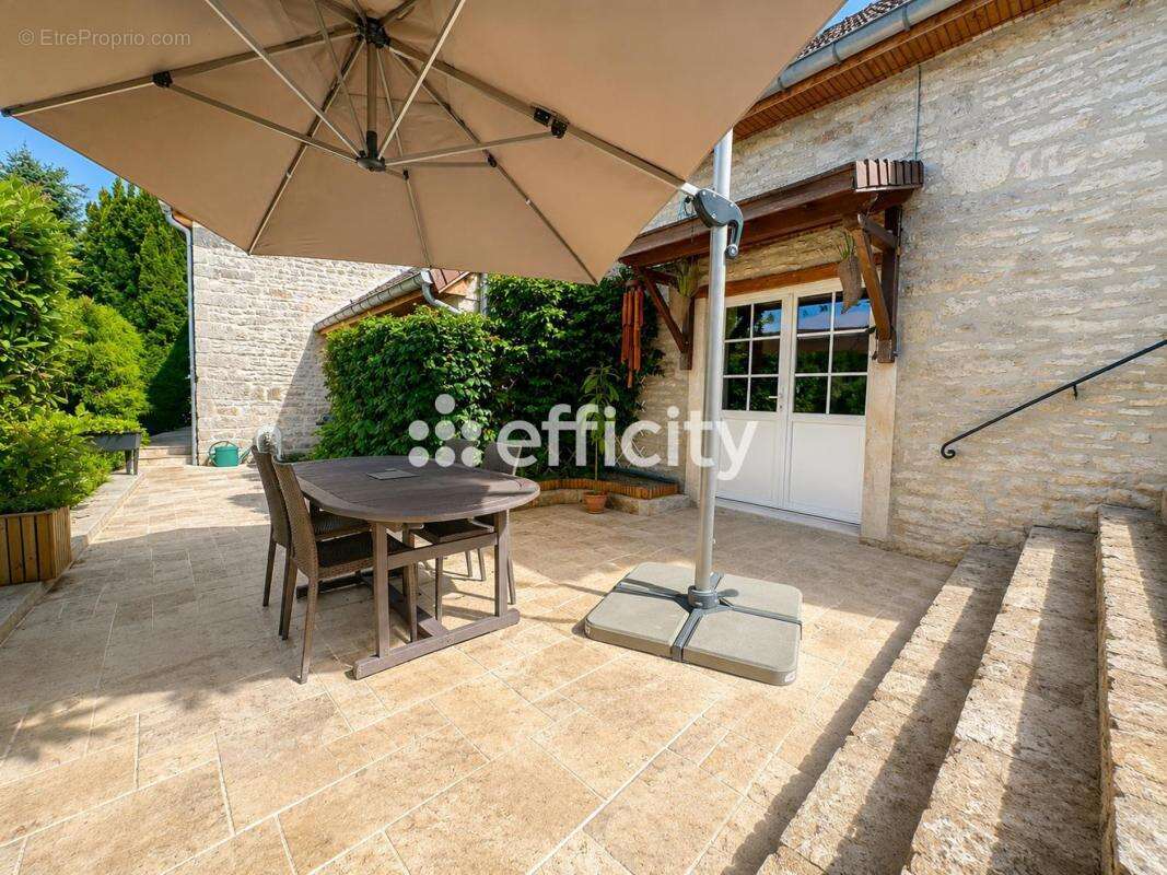 Maison 215 m² à Bierry-Les-Belles-Fontaines  - photo 5