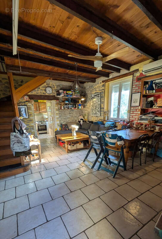 Maison à DURFORT-ET-SAINT-MARTIN-DE-SOSSENAC