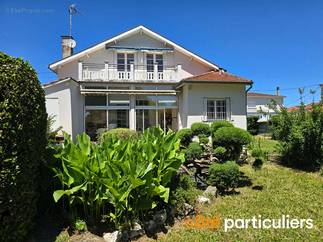 Maison Agen 6 pièce(s) 185 m2 - photo 2