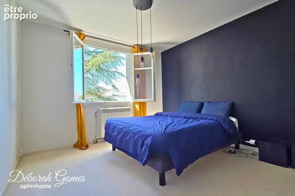 Appartement T3 lumineux au dernier étage – Billère - photo 3
