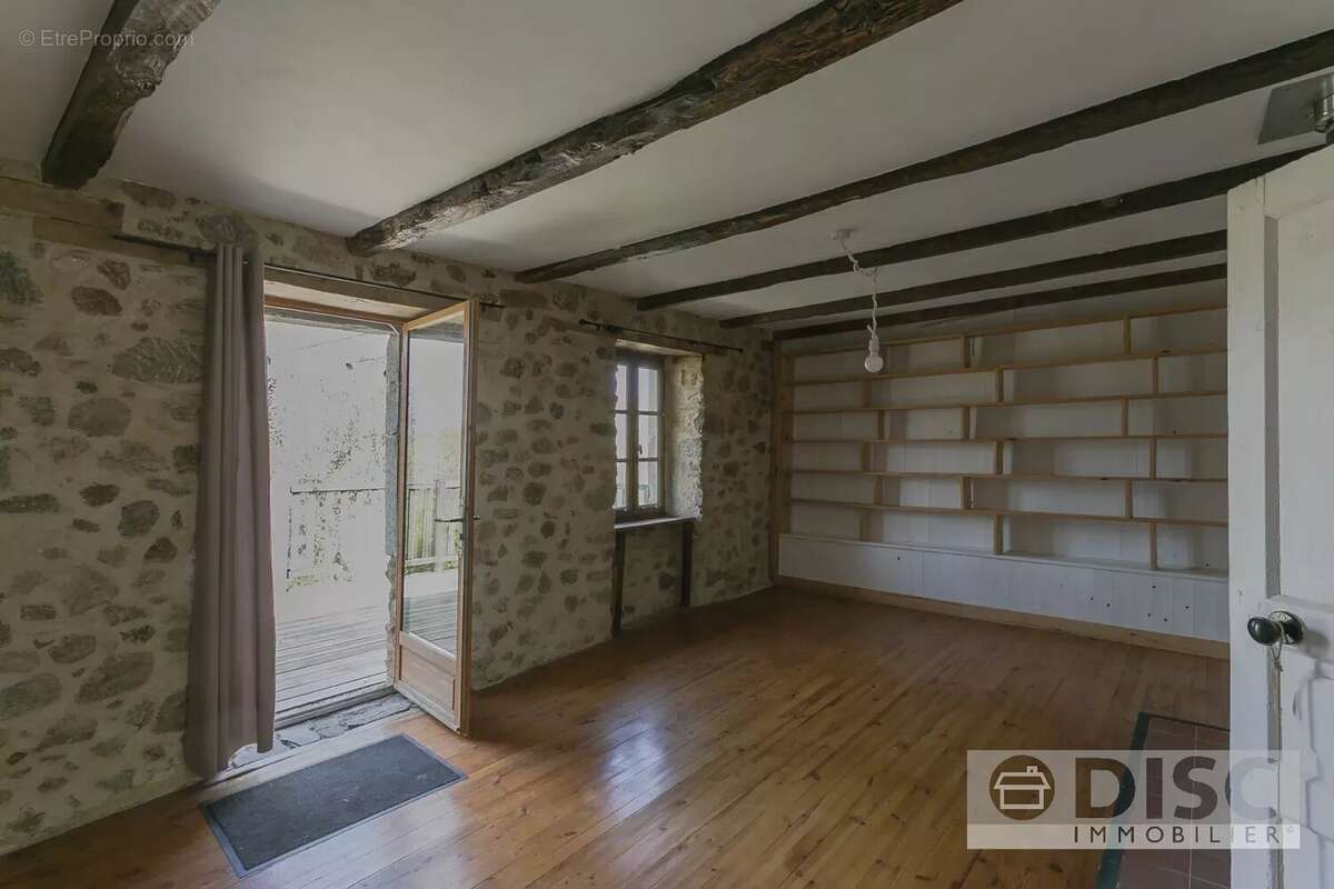 Maison à LA FOUILLADE