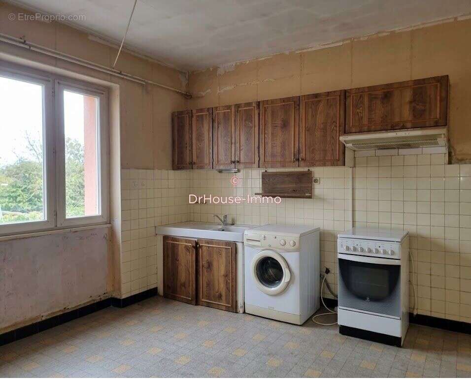 Maison 140 m² à Luc-La-Primaube  - photo 12