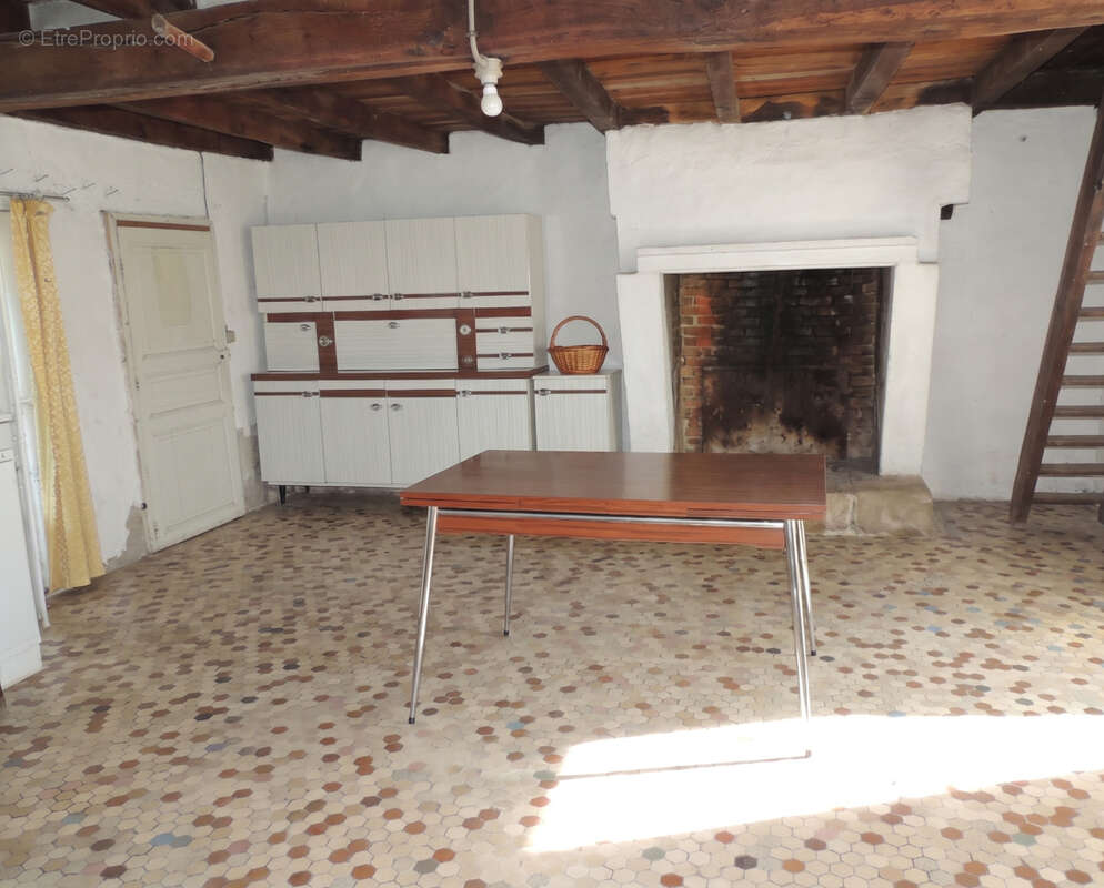 Maison à LA MERLATIERE