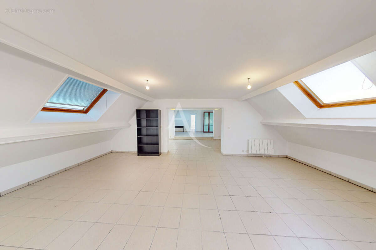 Villa d'Architecte Familiale de 240 m² . Lumière, Espaces et Nature - photo 17