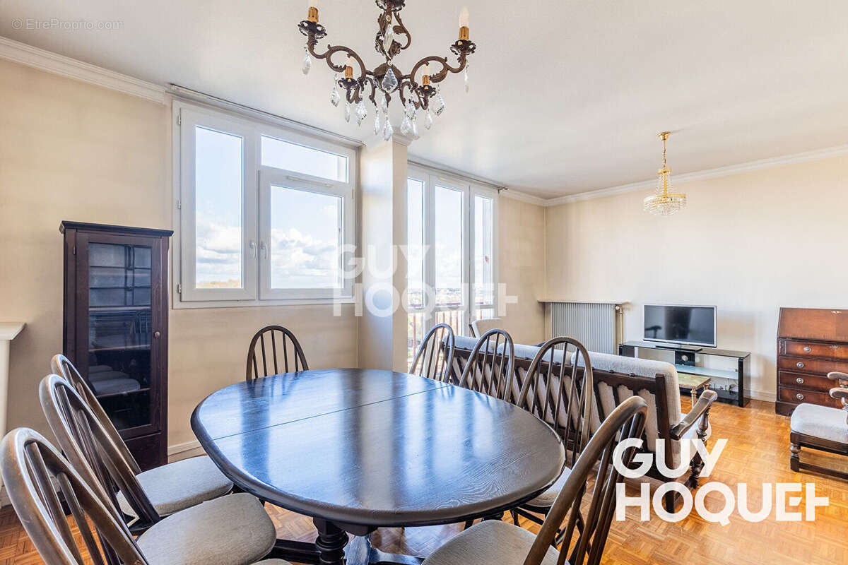 Appartement à ATHIS-MONS