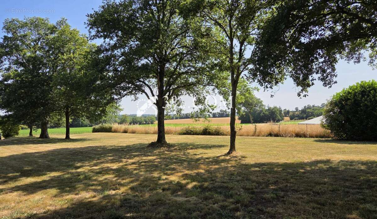 Longère de caractère au calme - photo 15