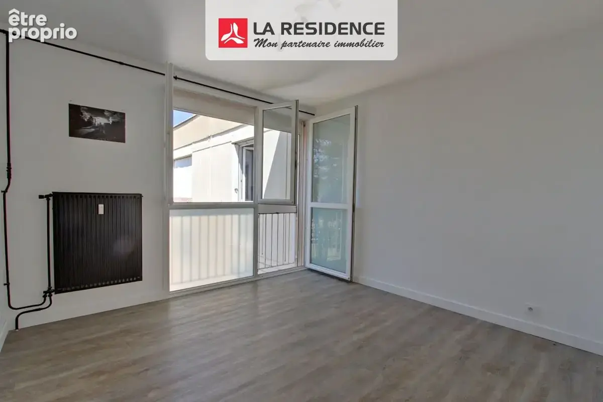 Appartement 4 pièces 79 m² à vendre à Gaillon (27600) - photo 3