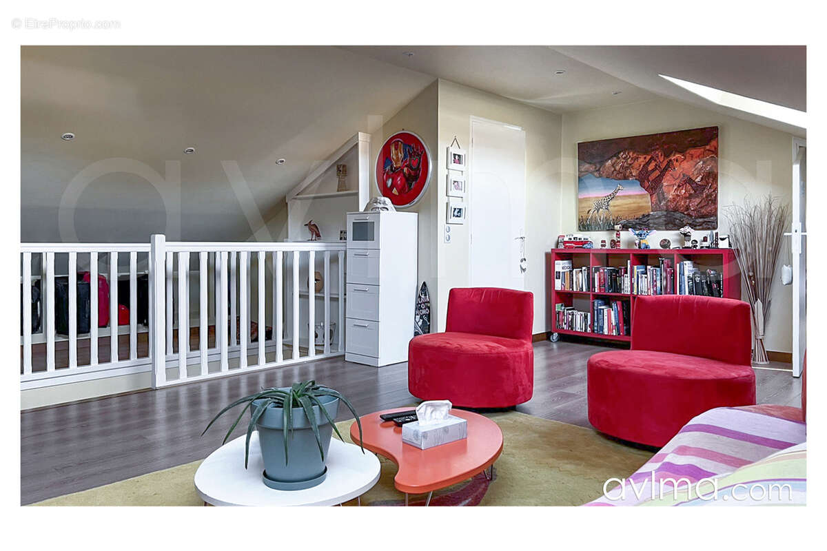 Maison à SAINT-NOM-LA-BRETECHE