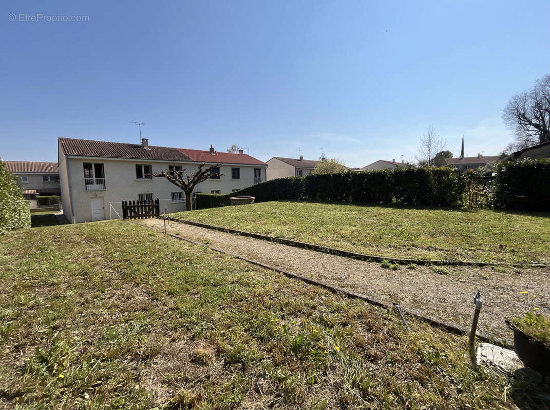 Maison à BEAUVALLON