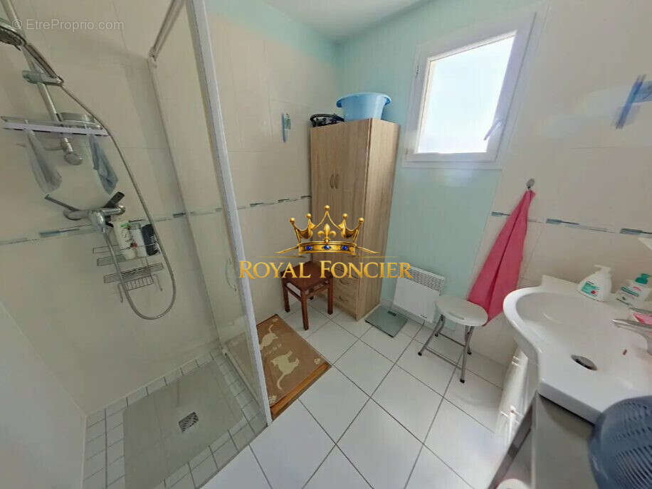 Maison 89 m² à Chatellerault  - photo 9