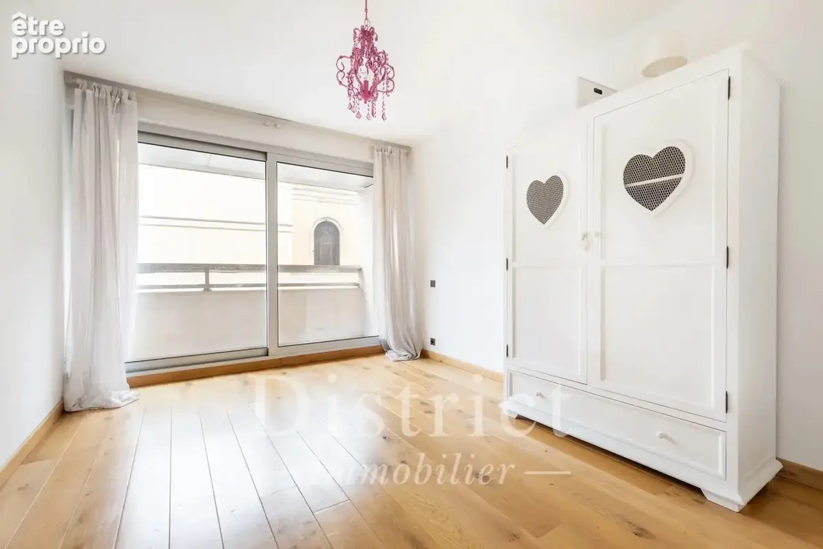 Gros Caillou - Duplex 3/4 pièces de 90 m² avec balcons! - photo 6