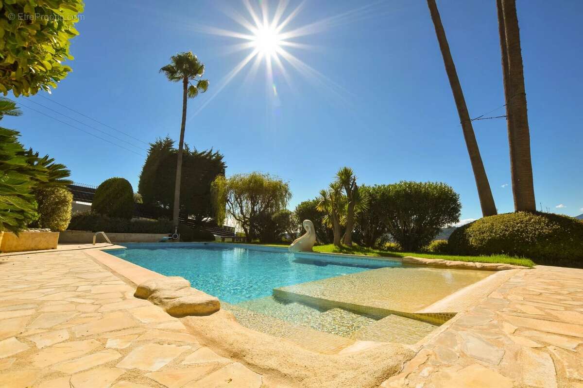 NICE CREMAT - Villa familiale avec piscine et terrains de jeux - photo 16
