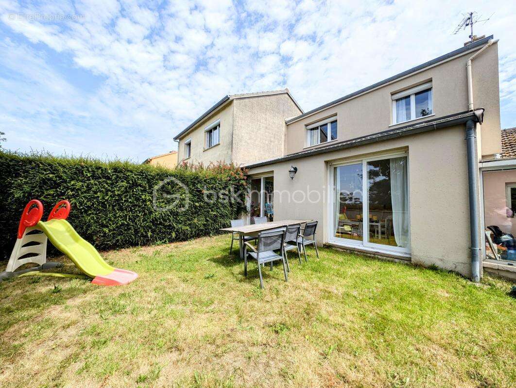 Maison à LUC-SUR-MER